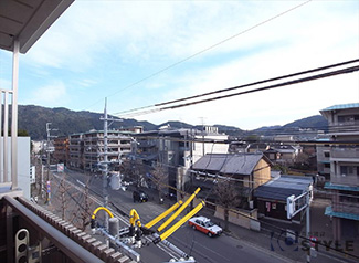 岡崎を一望できる丸太町側である南側の景色